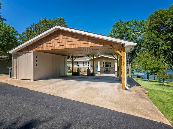 4th image of 358 Sleepy Hollow Ln