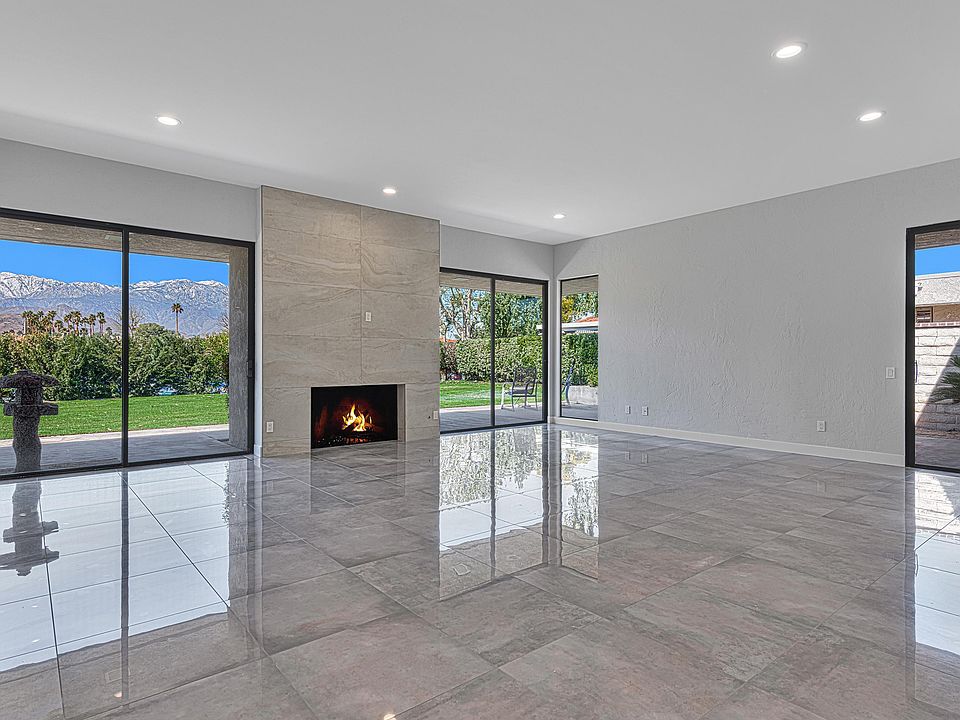 1st image of 6 Cornell Dr