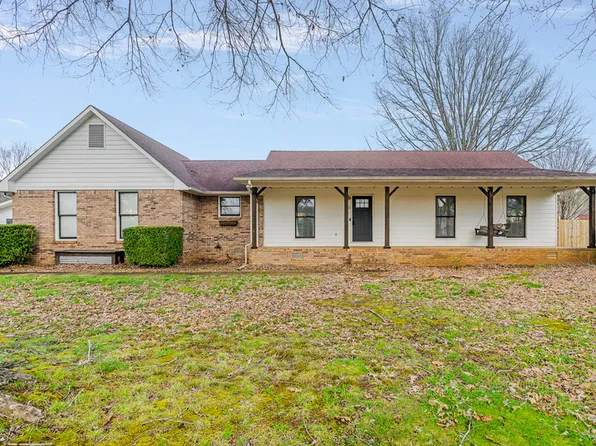 365 Bell Factory Rd, Huntsville, AL 35811