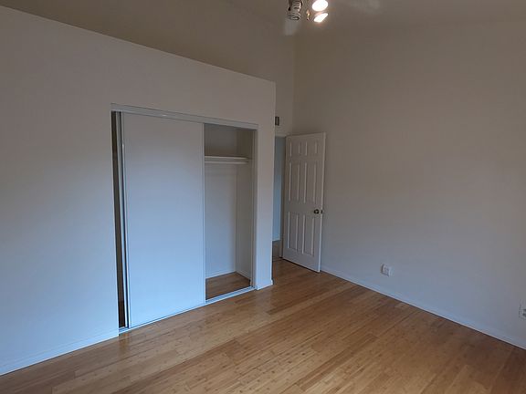 2nd image of 4242 La Salle Ave #A