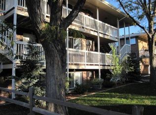 5348 S Fox St APT 302, Littleton, CO 80120