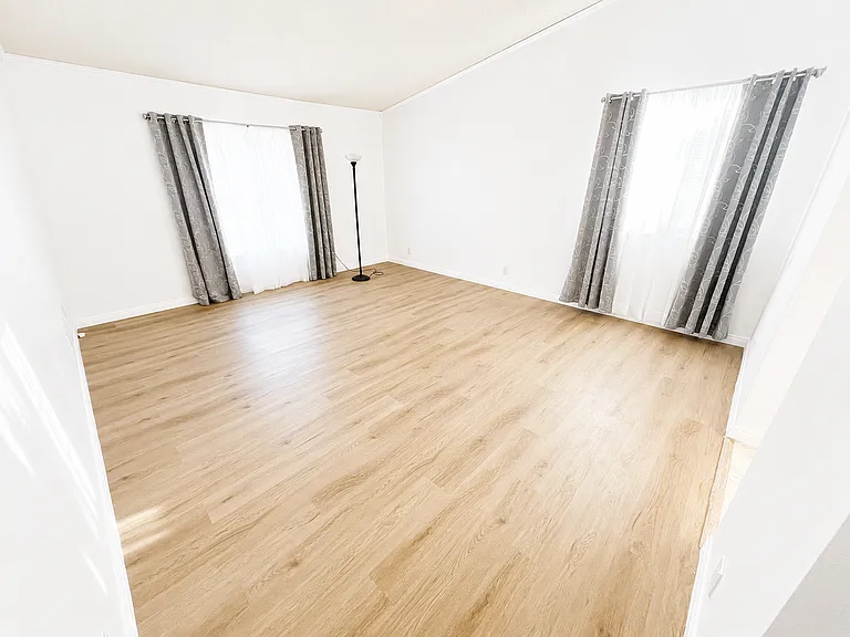3438 Avocado Hill Way — Photo 15