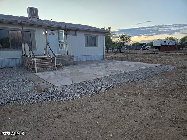 2nd image of 4104 S OLD WINDMILL Lane