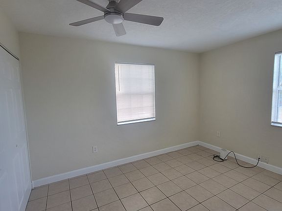 5th image of 21034 Meehan Ave