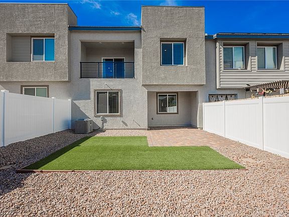 3rd image of 1048 Gabriela Ridge Ln