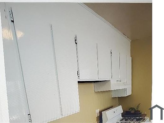 3rd image of 335 S 23rd St