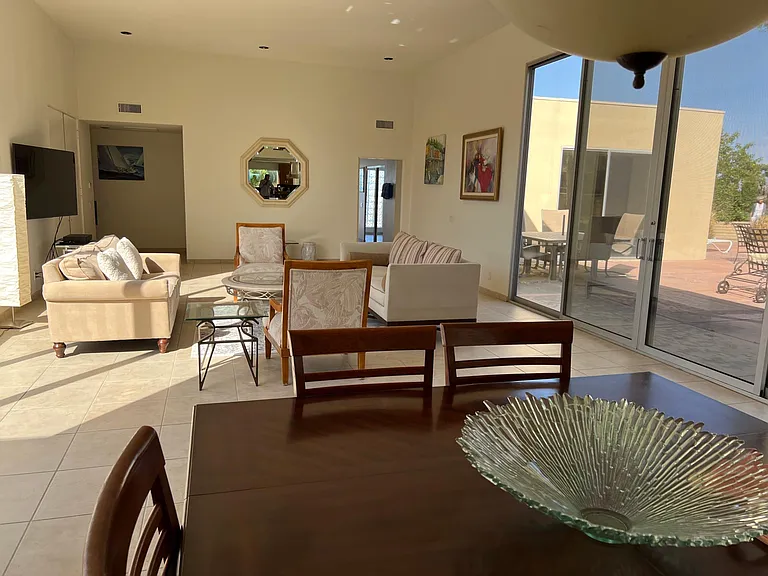 39080 Kilimanjaro Ct — Photo 2