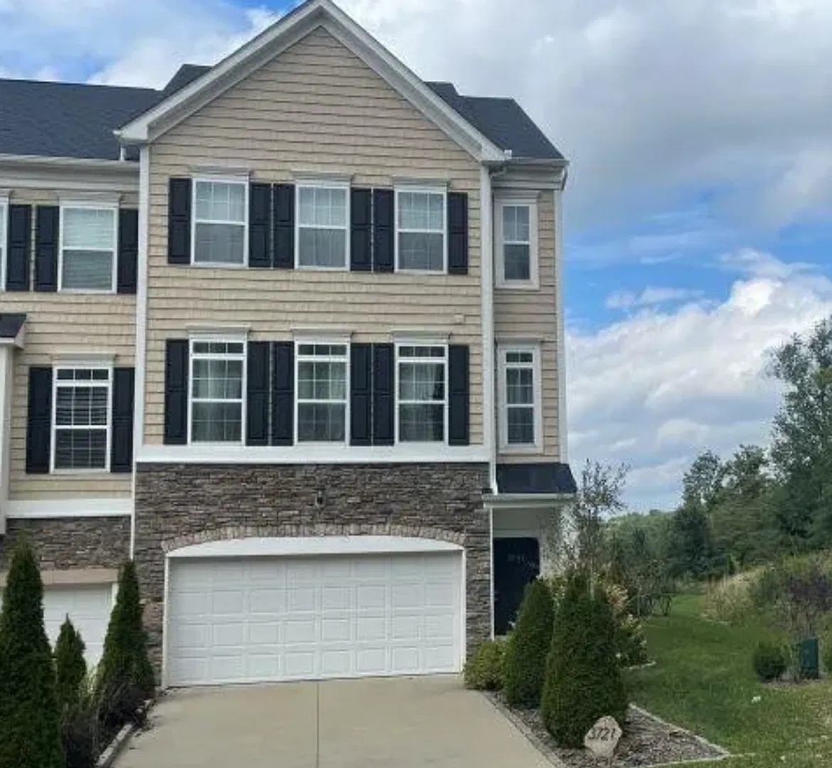 3721 Sun Place — Photo 1