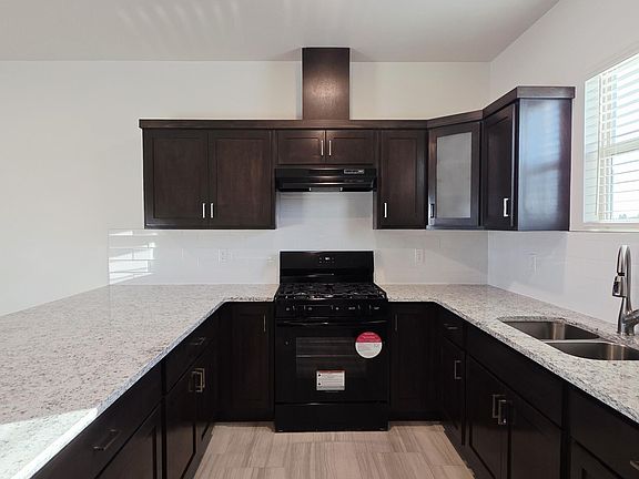 5th image of 4007 Tyler Ave #C