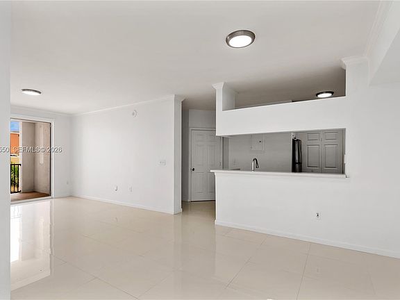 5th image of 17100 N Bay Rd APT 1712