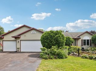 W9605 Ivan St, Cambridge, WI 53523