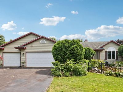 W9605 Ivan STREET, Cambridge, WI, 53523