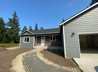201 E Brazier Ln, Belfair, WA 98528