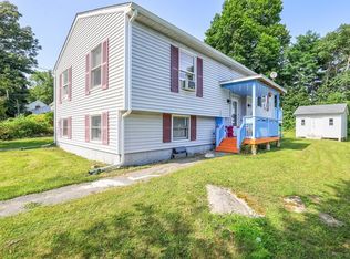 8 Scandinavia Ave, Worcester, MA 01603