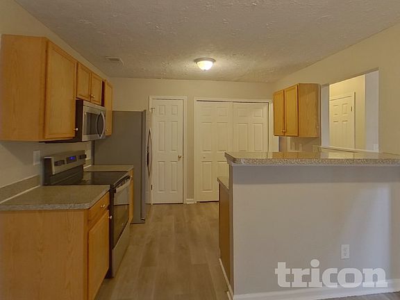 4th image of 4122 Ravenwood Ct