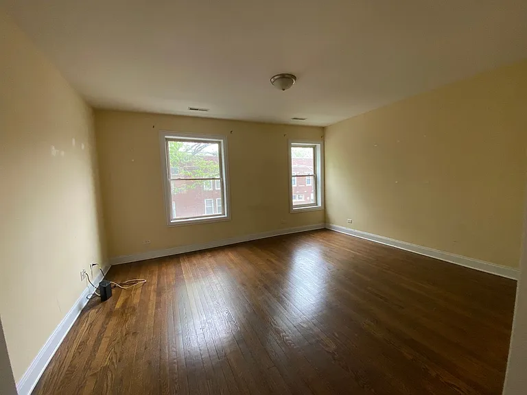 3800-02 W Irving Park Road 4004 #10 — Photo 5
