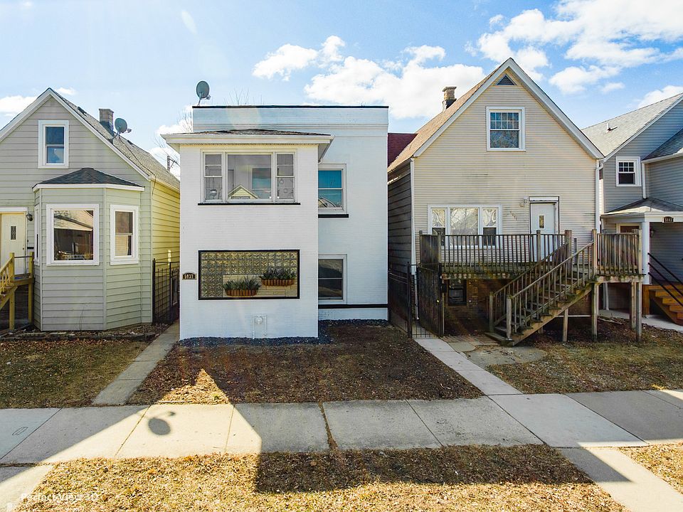 1st image of 5037 W Byron St #1