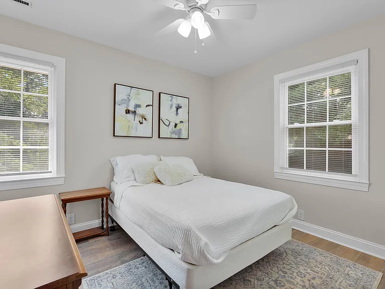 510 Center Dr E — Photo 13