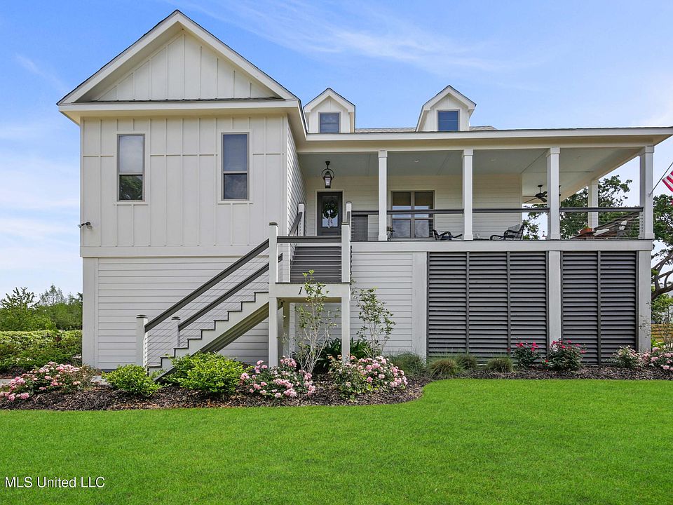 1st image of 108 Barkley Dr