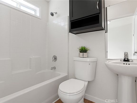 15th image of 8250 Lankershim Ivy 15 Blvd #82