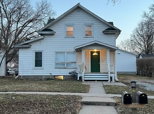 5251 Stockwell St #2, Lincoln, NE 68506