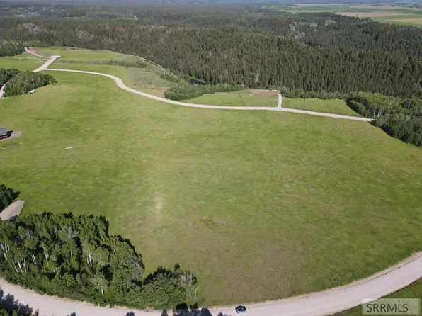 1634 Renegade Fly Dr, Ashton, ID 83420