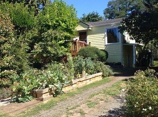 11752 38th Ave NE, Seattle, WA 98125