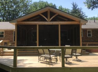 126 Hickory Hill Dr, Hendersonville, TN 37075
