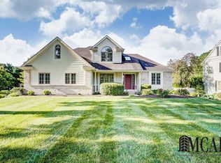 4211 Clegg Rd, Lambertville, MI 48144