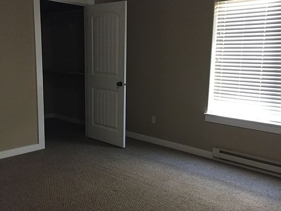 4th image of 711-717 Mattson Ln #717-1