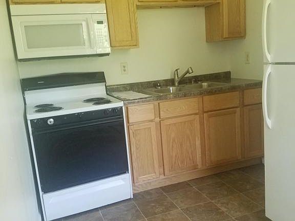 4th image of 26529 Dutch Settlement St APT 7