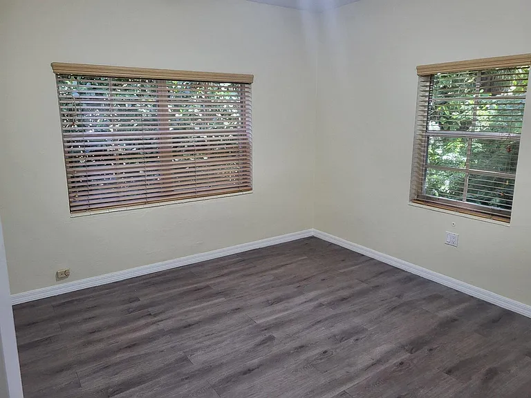 6625 Nervia St — Photo 7