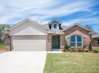 505 Talon Dr, Norman, OK 73072