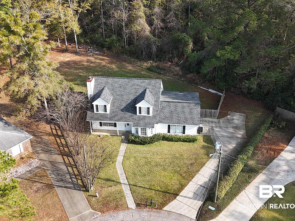 1st image of 116 Fernwood Cir