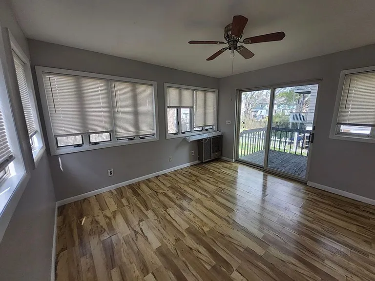 13 Harrison St — Photo 9
