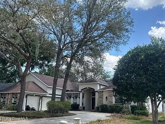 4th image of 2560 Regal River Rd