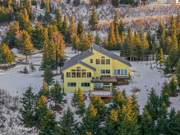8835 Tower Estates Cir, Anchorage, AK 99516