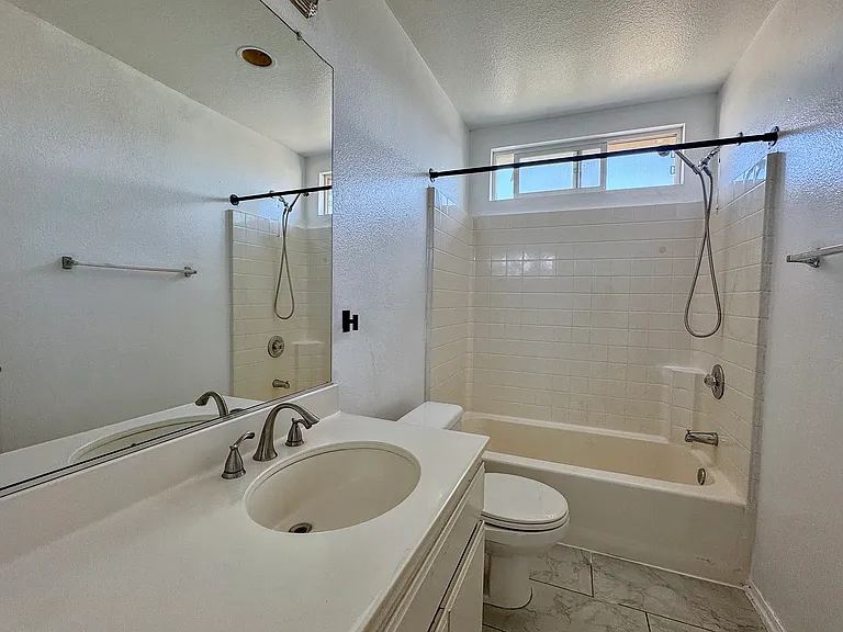 7637 Tuscany Pl — Photo 23