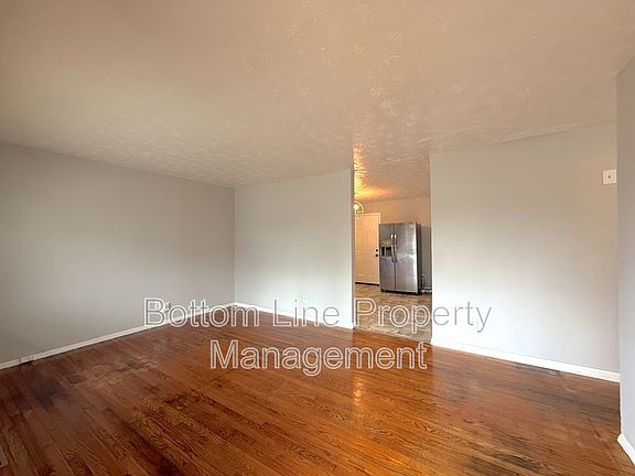 2nd image of 205 Edgegreen Dr