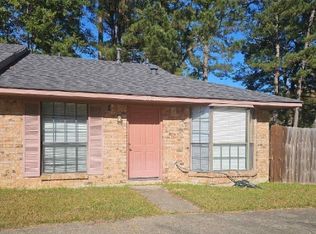 908 Fisher Ln, Ruston, LA 71270