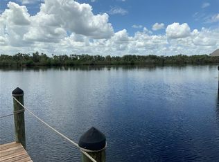 304 Frances Cir, Ruskin, FL 33570