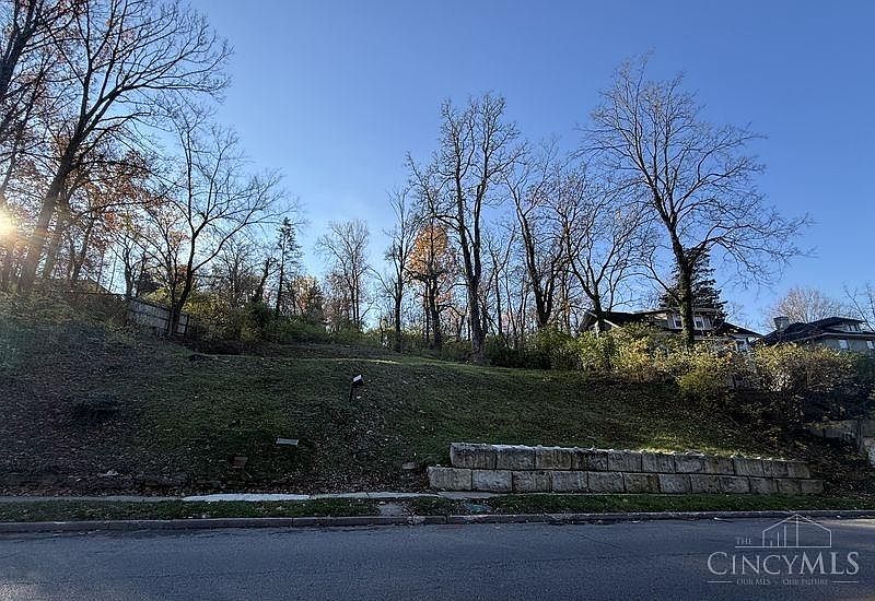 1st image of 511 McAlpin Ave