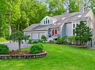 1 Pond View Rd, Bolton, CT 06043