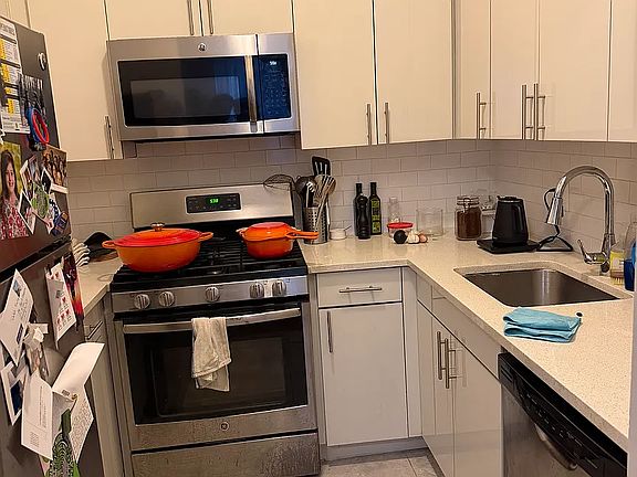 4th image of 86 Fort Greene Pl APT 2E