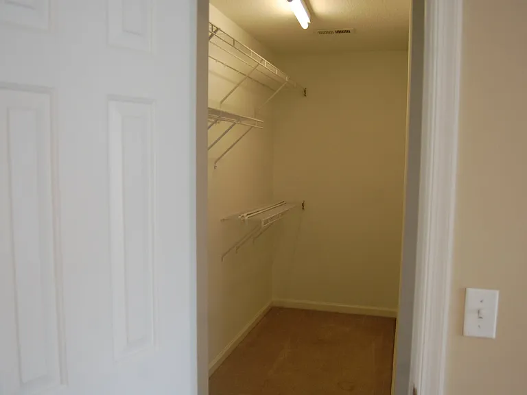 3304 Northbrook Dr — Photo 10