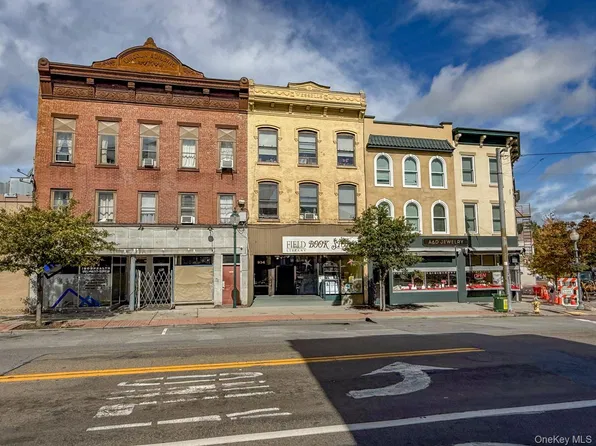 934 South St APT 2, Peekskill, NY 10566