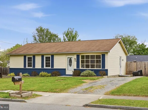 608 Dunlap St, Winchester, VA 22601
