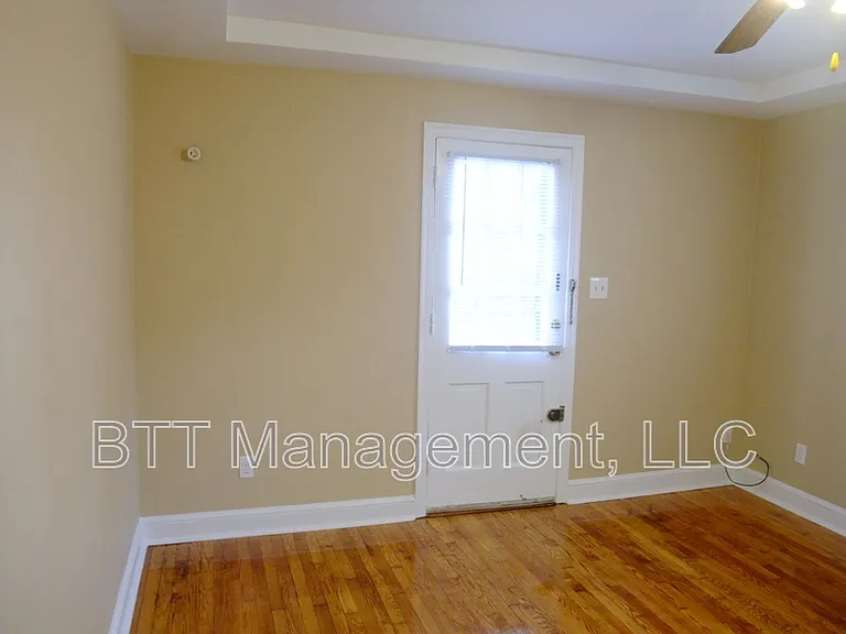 8401 Greenwood Ave #1 — Photo 7