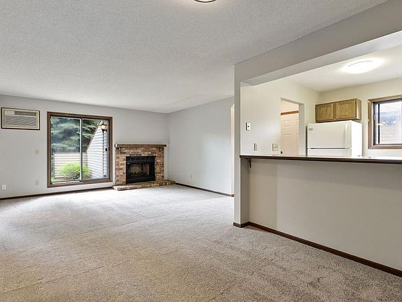 5th image of 2048 Pathways Dr #17