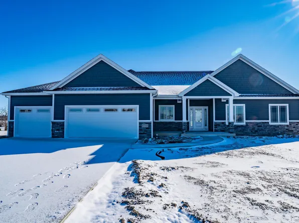 17740 Castlefeane Ct, Leo, IN 46765